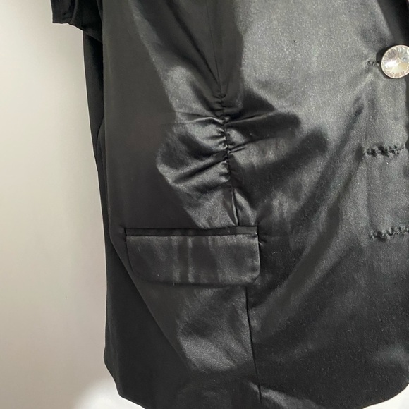 Torrid Black Lightweight Jacket - Picture 4 of 12